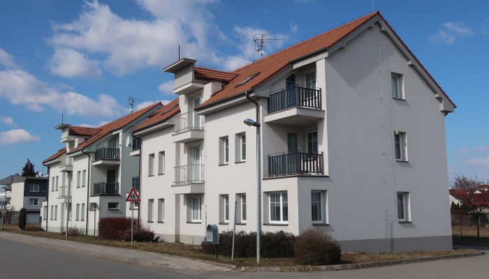 Zateplení fasády bytových domů Na Záhonech