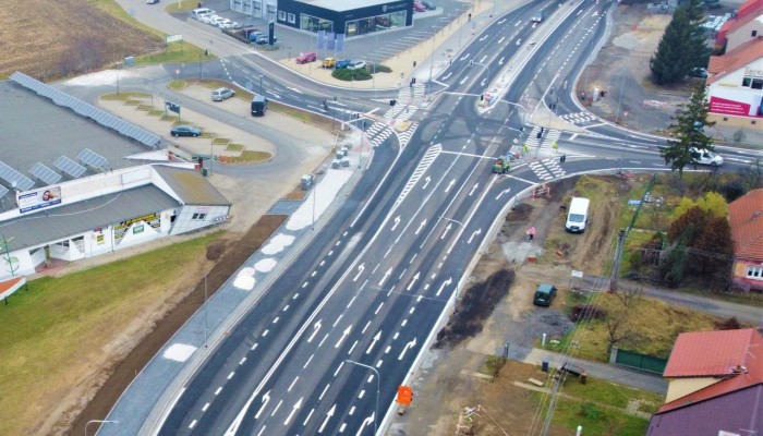 Bezpečnostně dopravní opatření na úseku silnice I/55 - II Etapa